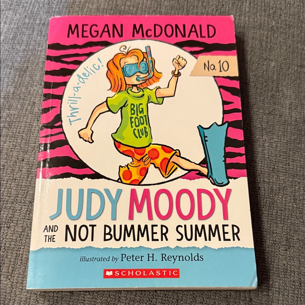 Scholastic's Judy Moody and the Not Bummer Summer - Colorful Edition